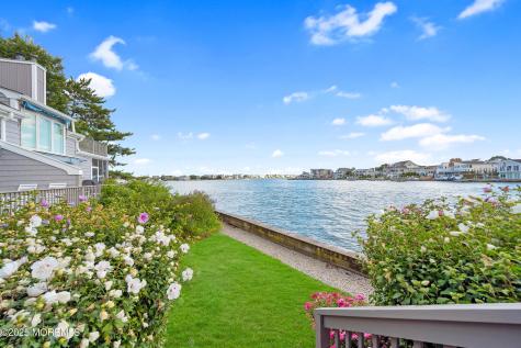 4 Bay Point Harbour Point Pleasant NJ 08742