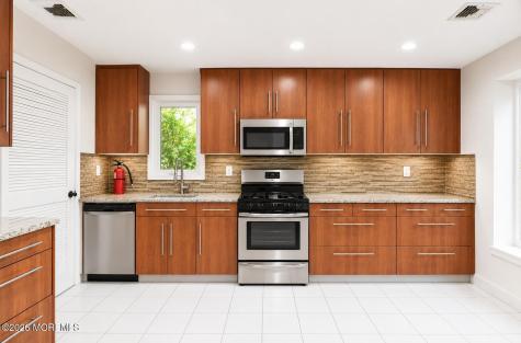 201 Pear Drive Marlboro NJ 07746