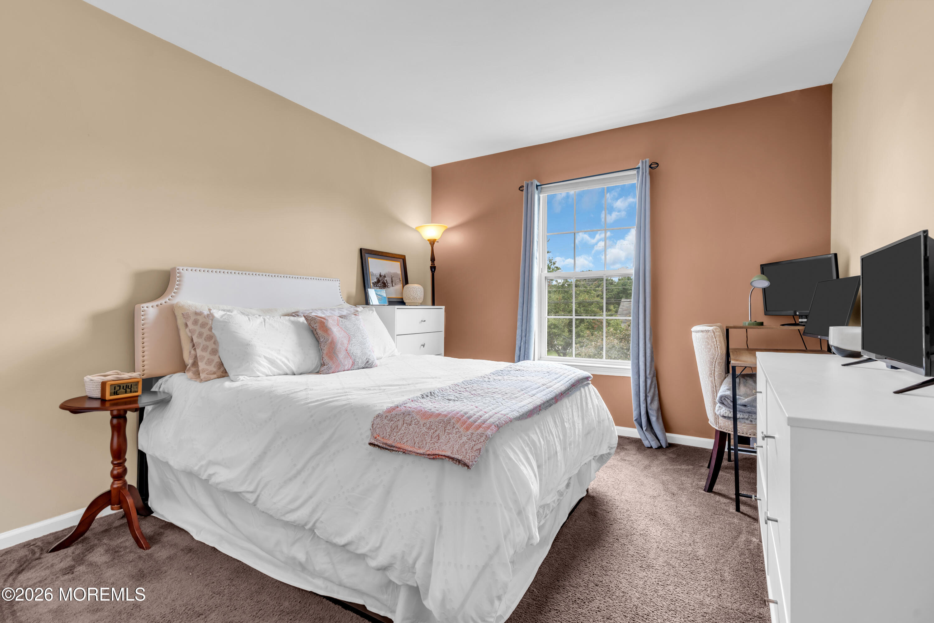 356 Leeward Road Manahawkin NJ 08050