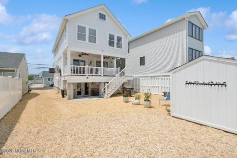 124 2nd Avenue Manasquan NJ 08736