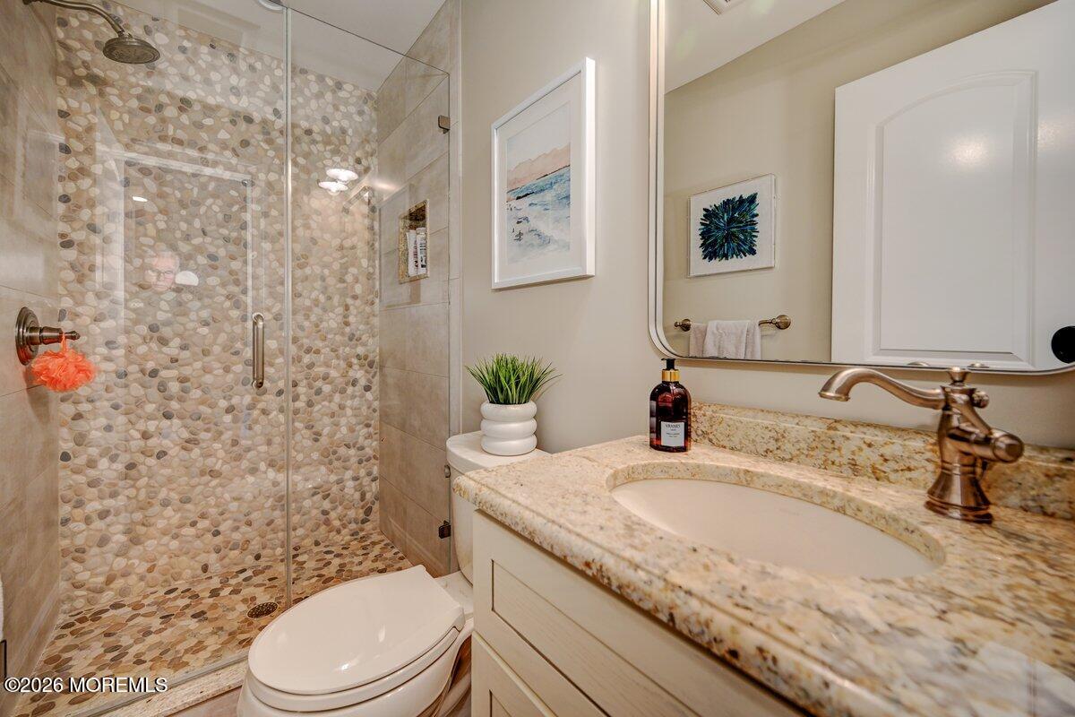 117 Elm Lane Shrewsbury Boro NJ 07702