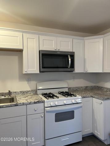 17 Ward Lane Rumson NJ 07760