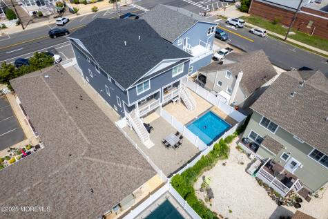 1503 Grand Central Avenue Lavallette NJ 08735