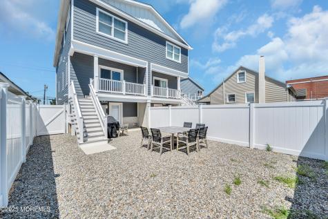 1503 Grand Central Avenue Lavallette NJ 08735