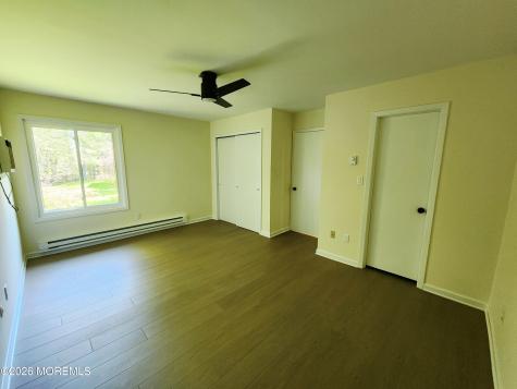 26 Meadow Green Circle Manalapan NJ 07726