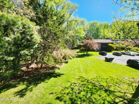 26 Meadow Green Circle Manalapan NJ 07726