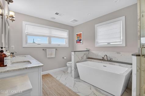 27 5th Street Highlands NJ 07732