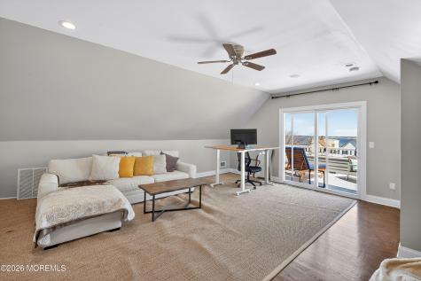 27 5th Street Highlands NJ 07732