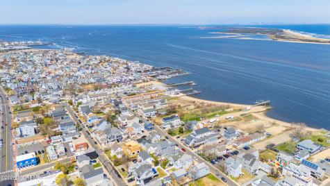 27 5th Street Highlands NJ 07732