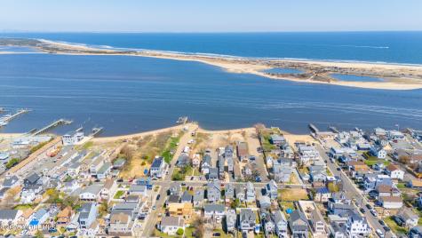 27 5th Street Highlands NJ 07732