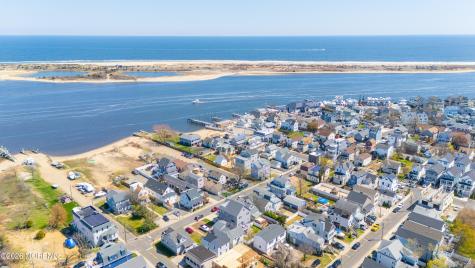 27 5th Street Highlands NJ 07732
