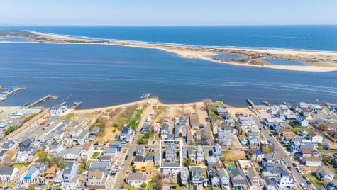 27 5th Street Highlands NJ 07732