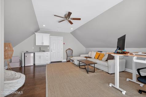 27 5th Street Highlands NJ 07732