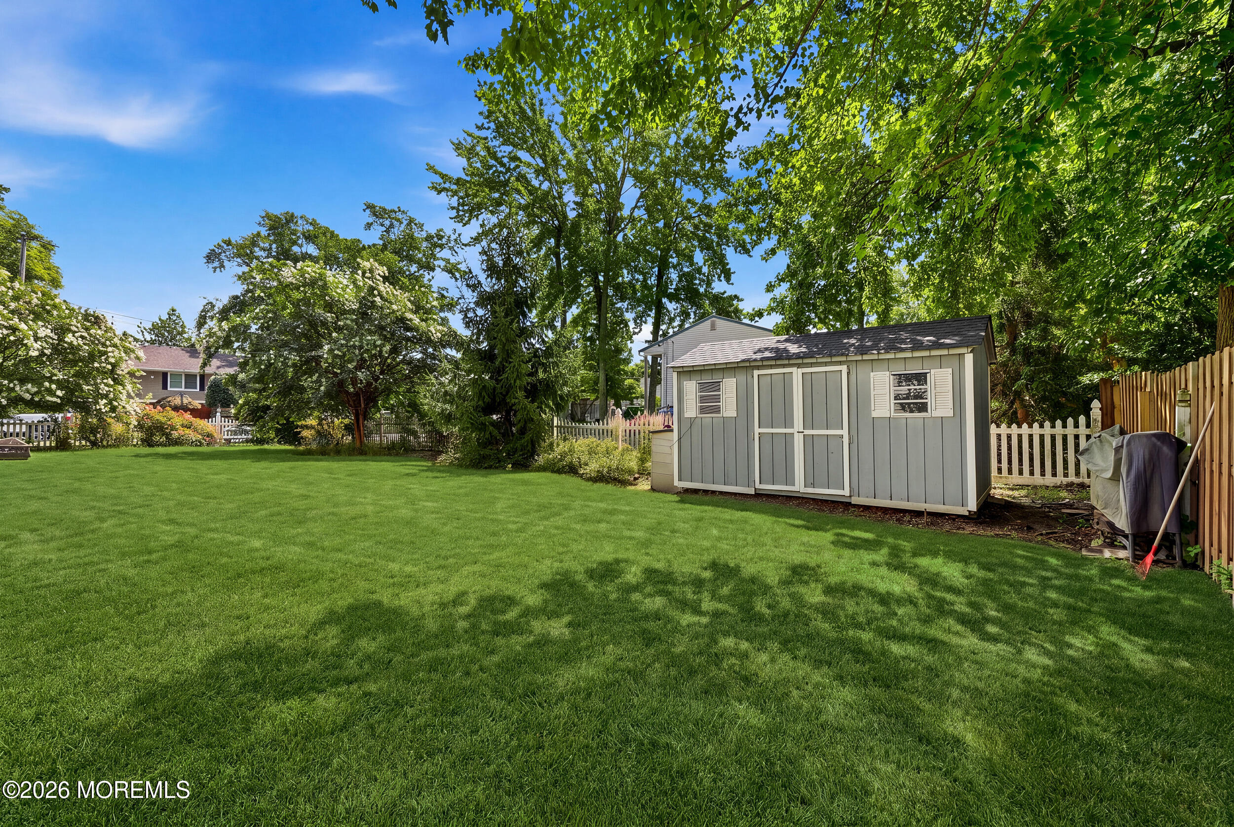 704 Dow Avenue Oakhurst NJ 07755