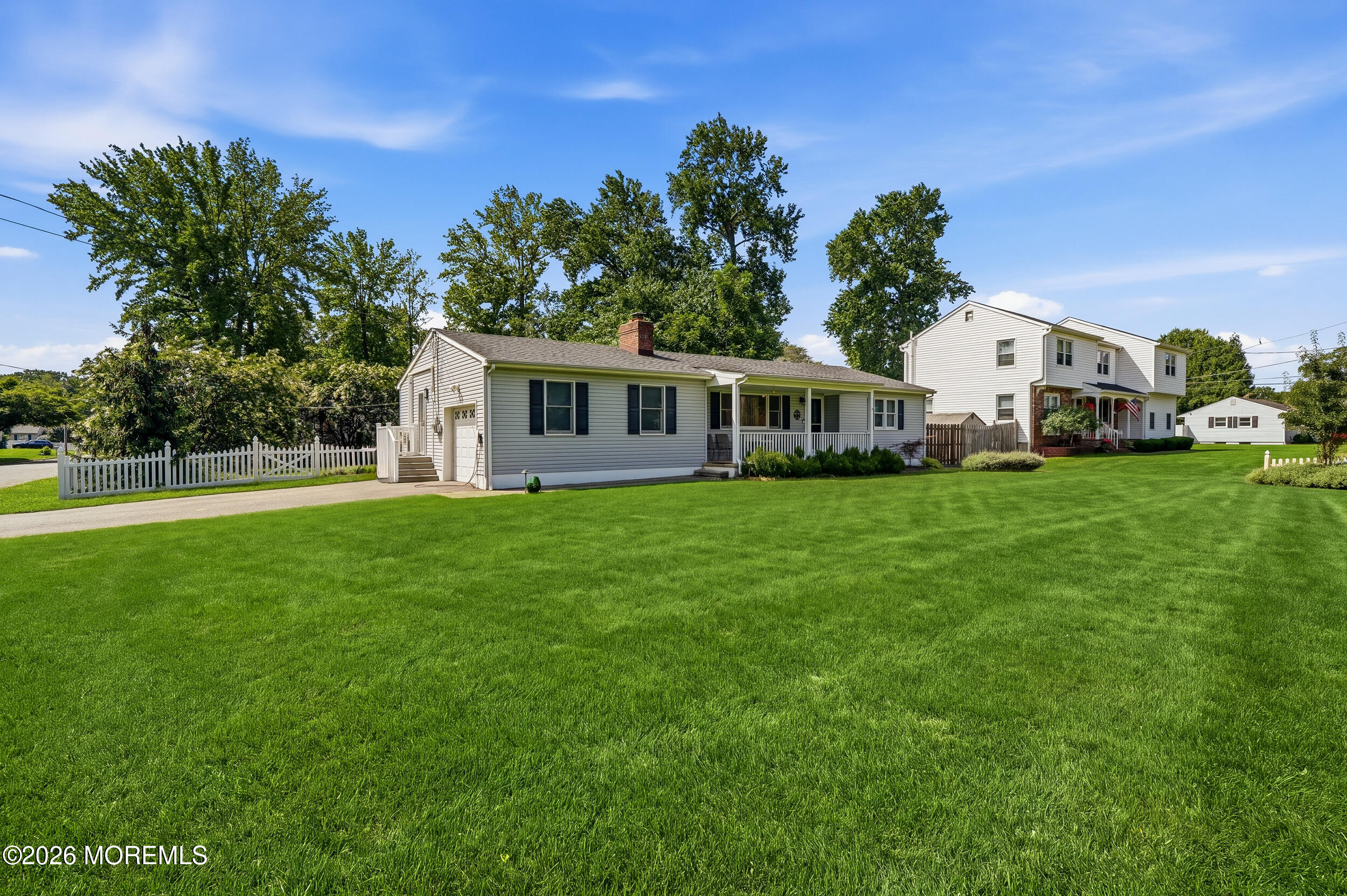 704 Dow Avenue Oakhurst NJ 07755