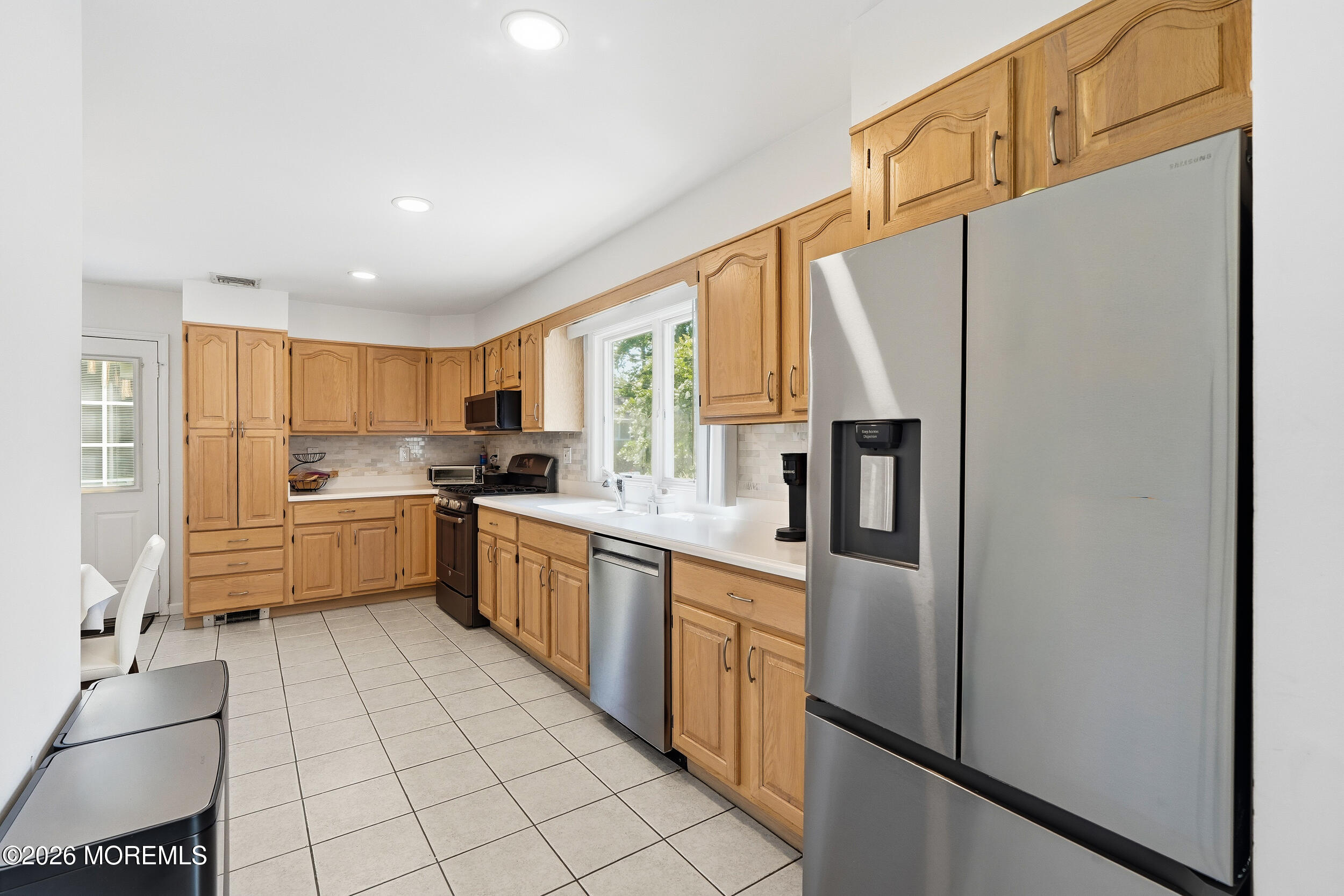 704 Dow Avenue Oakhurst NJ 07755