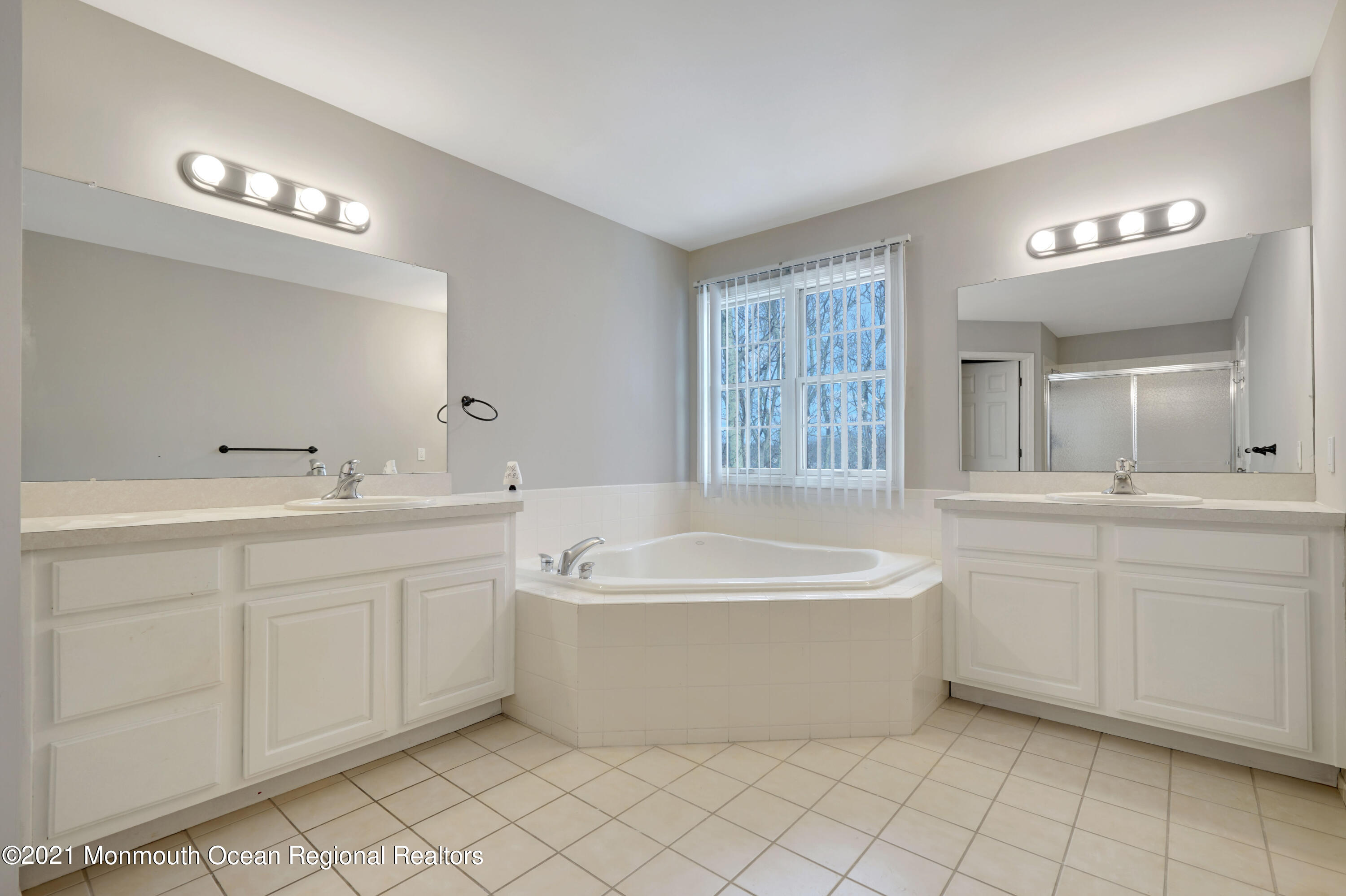 44 Smock Court Manalapan NJ 07726