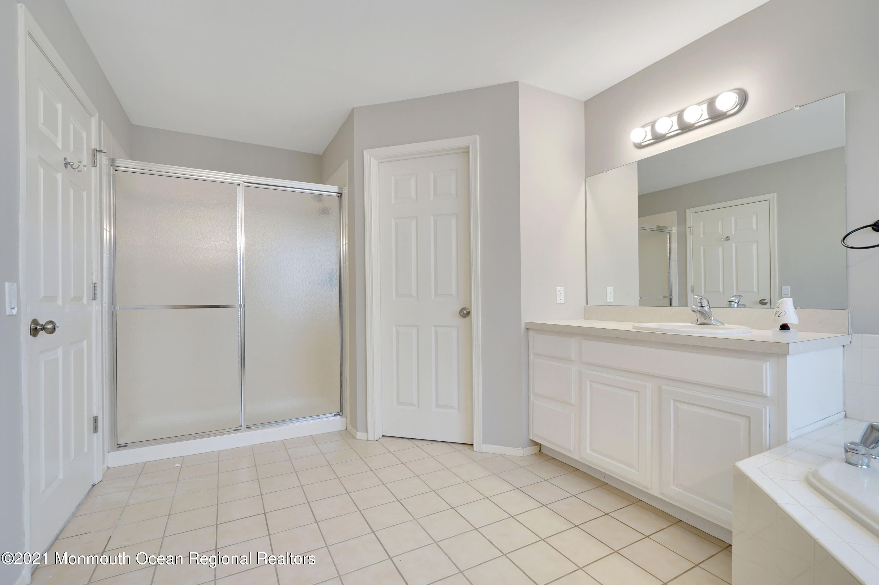 44 Smock Court Manalapan NJ 07726