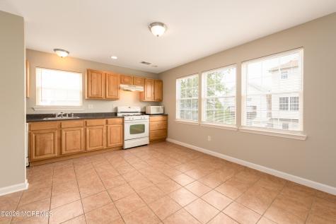 41 Seabreeze Way Keansburg NJ 07734