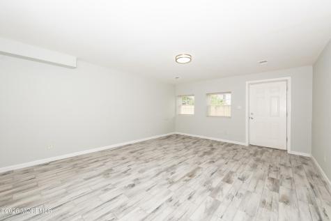 41 Seabreeze Way Keansburg NJ 07734