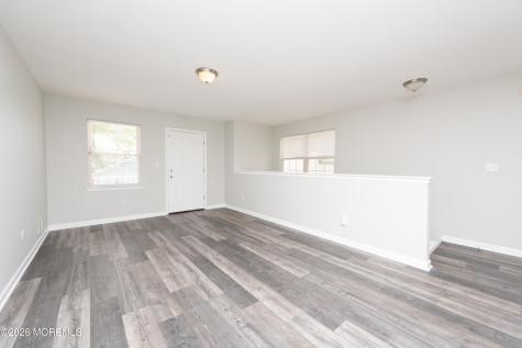 41 Seabreeze Way Keansburg NJ 07734