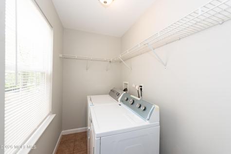 41 Seabreeze Way Keansburg NJ 07734