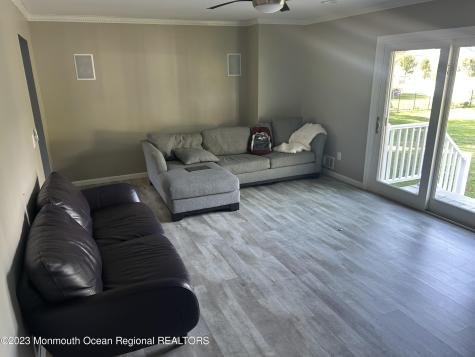 1 Michaels Court Oakhurst NJ 07755