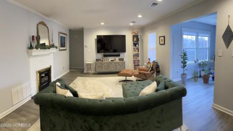 157 Frontier Way Tinton Falls NJ 07753