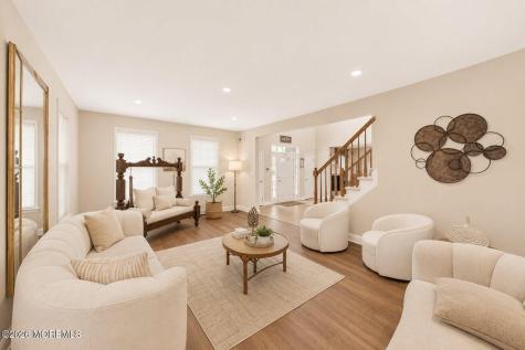 14 Heathrow Court Marlboro NJ 07746