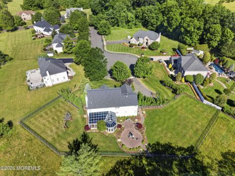 14 Heathrow Court Marlboro NJ 07746
