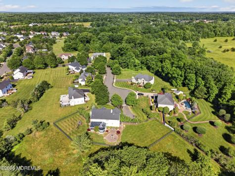 14 Heathrow Court Marlboro NJ 07746