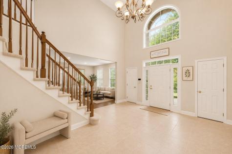 14 Heathrow Court Marlboro NJ 07746