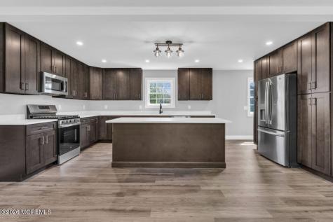 553 Colts Neck Road Farmingdale NJ 07727