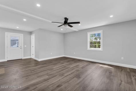 553 Colts Neck Road Farmingdale NJ 07727