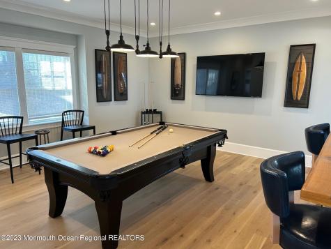 1407 Ocean Avenue Mantoloking NJ 08738