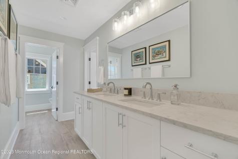 1407 Ocean Avenue Mantoloking NJ 08738