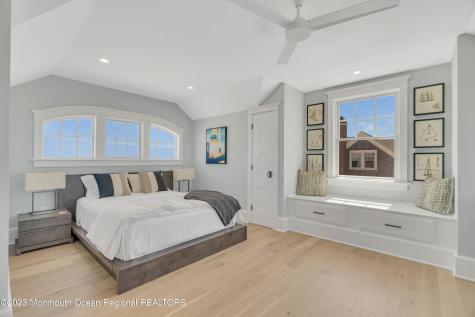 1407 Ocean Avenue Mantoloking NJ 08738