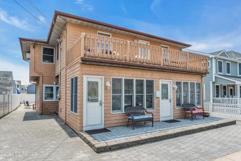 8 President Avenue Lavallette NJ 08735