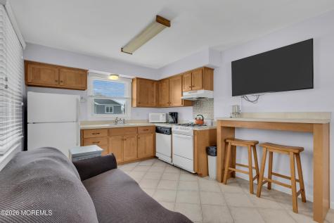 8 President Avenue Lavallette NJ 08735