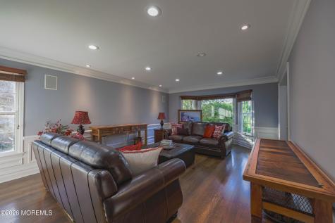 32 Wesley Court Eatontown NJ 07724