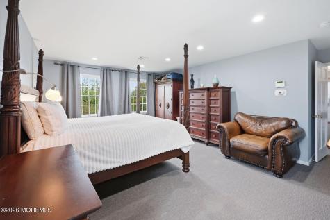 32 Wesley Court Eatontown NJ 07724