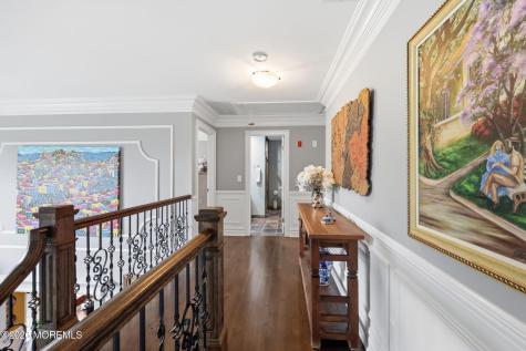 32 Wesley Court Eatontown NJ 07724
