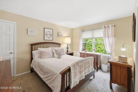 32 Wesley Court Eatontown NJ 07724