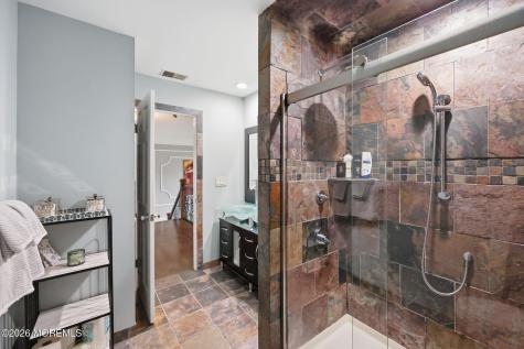 32 Wesley Court Eatontown NJ 07724