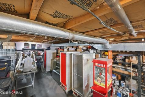 32 Wesley Court Eatontown NJ 07724