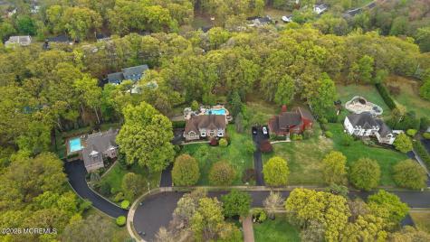 32 Wesley Court Eatontown NJ 07724