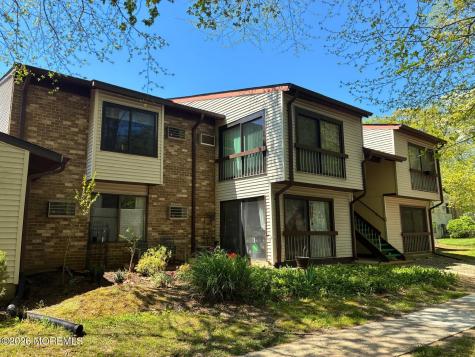 131 Amberly Drive Manalapan NJ 07726