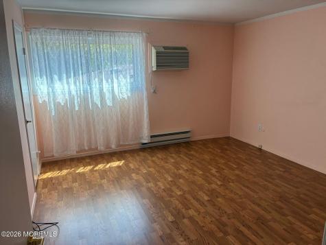 131 Amberly Drive Manalapan NJ 07726