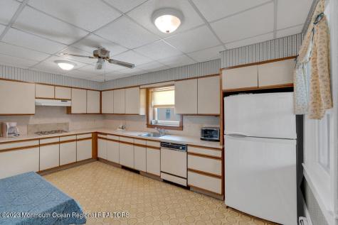 683 Main Avenue Bay Head NJ 08742