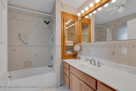 683 Main Avenue Bay Head NJ 08742